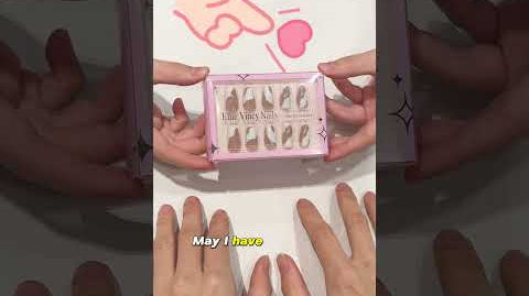 Looking for some wide-fit nails? We've got you covered!#gelnailsathome #ellievincynails