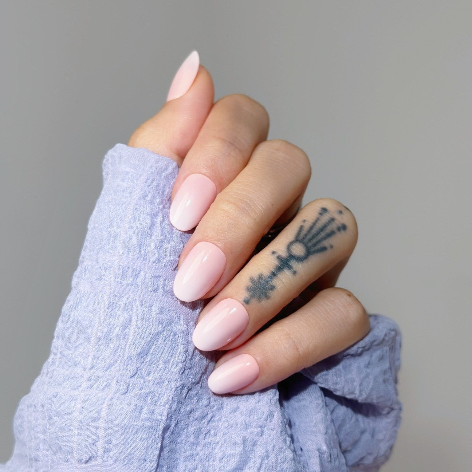 Blush Touch,Ellie Vincy Press on Nails, ,Ombre, White press on nails,30 pcs, False nails,Reusable,Glue on nails,Sticky on nails,Pop on nails