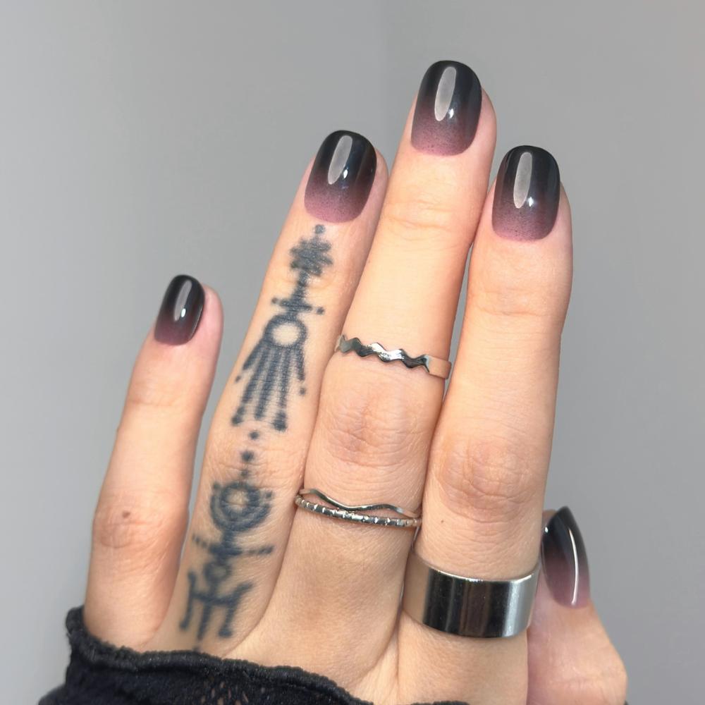 Medium Nails Ellie Vincy Nails